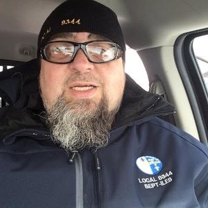 Meet your Posher, Eric